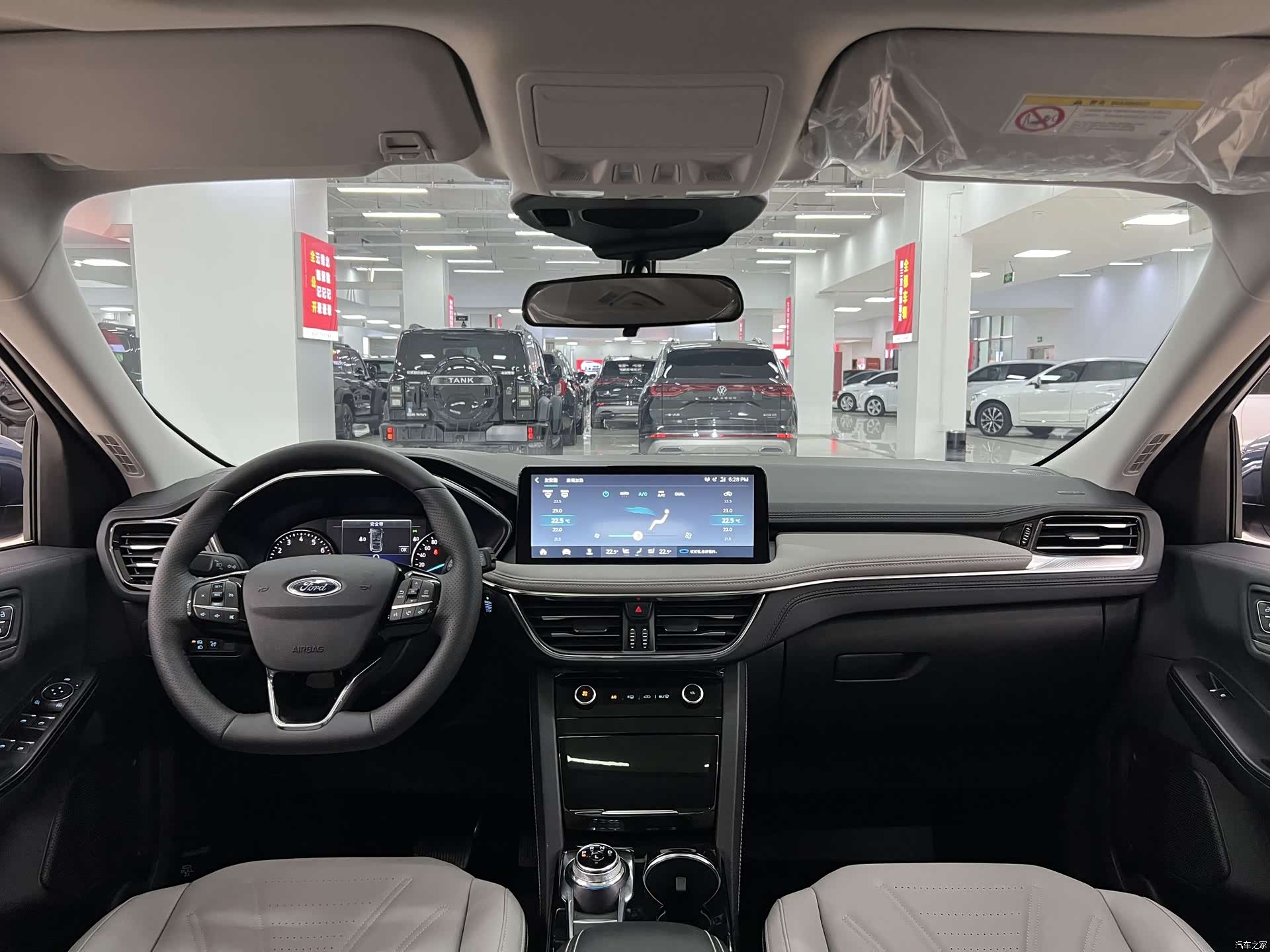 Ford Escape, 2024 все фото