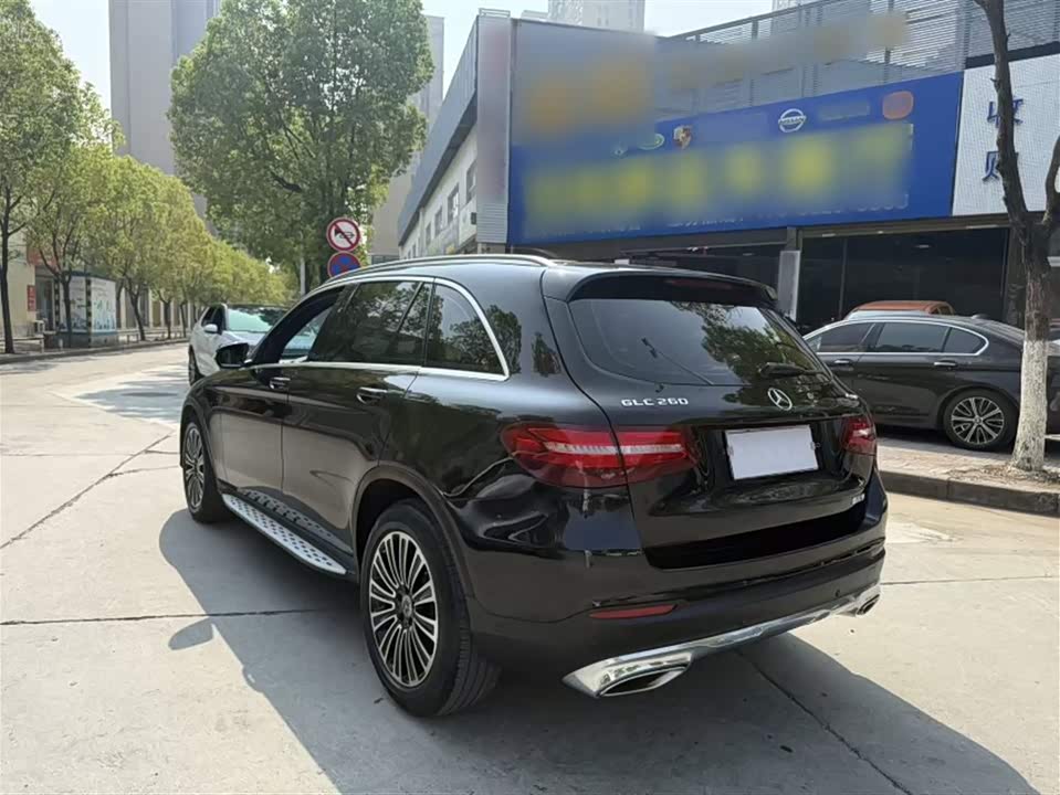 Mercedes-Benz GLC Mercedes-Benz GLC