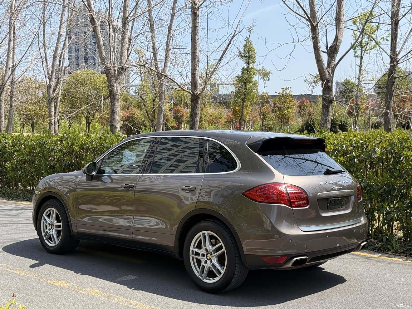 Porsche Cayenne, 2010 4