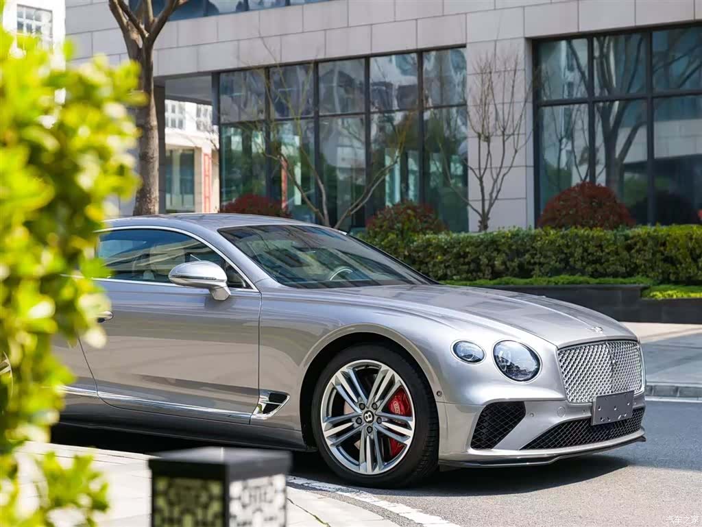 Bentley Continental GT, 2023 12