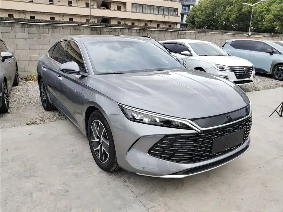 BYD Qin L