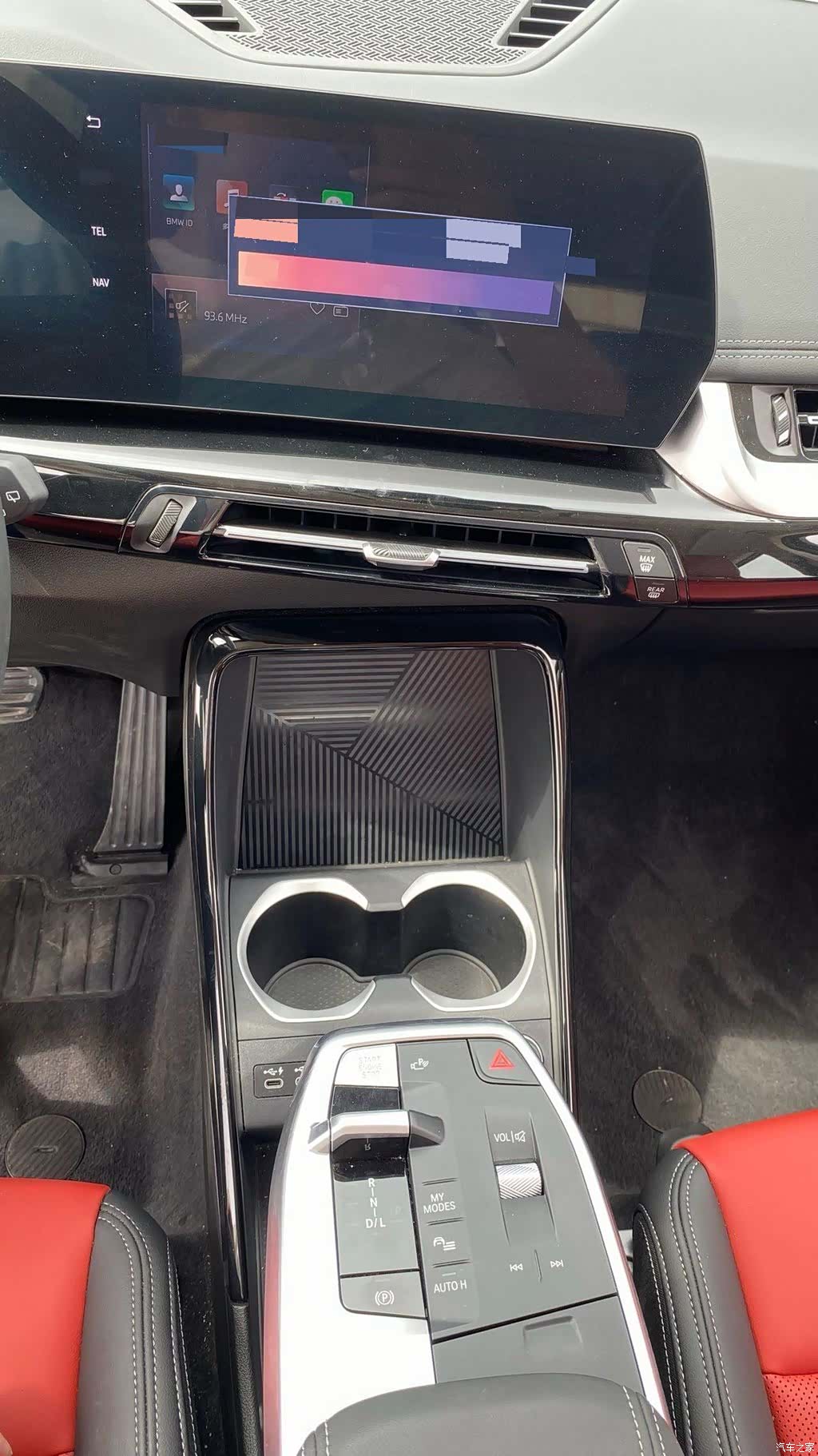BMW X1, 2024 все фото