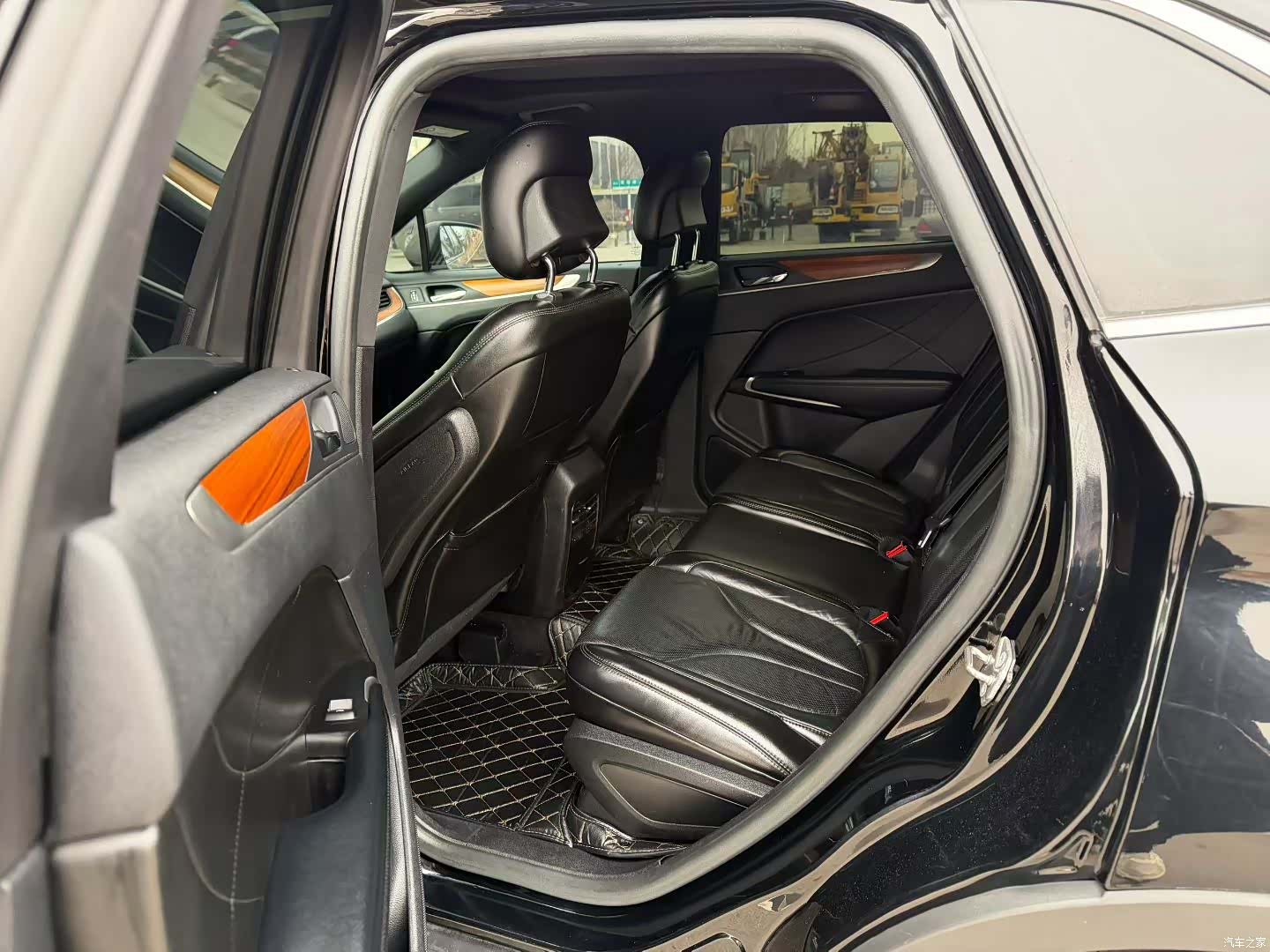 Lincoln MKC, 2019 6