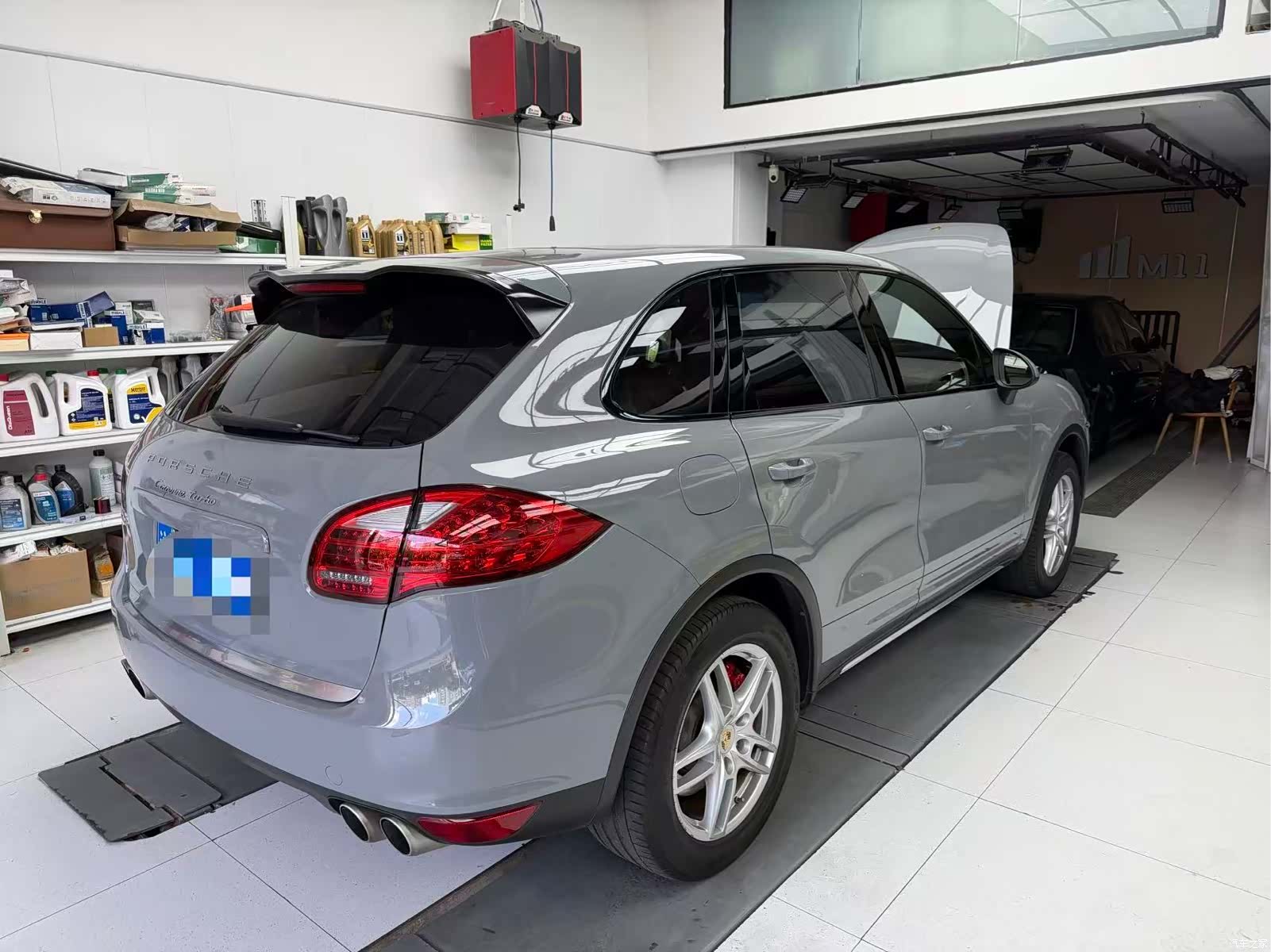 Porsche Cayenne, 2011 3