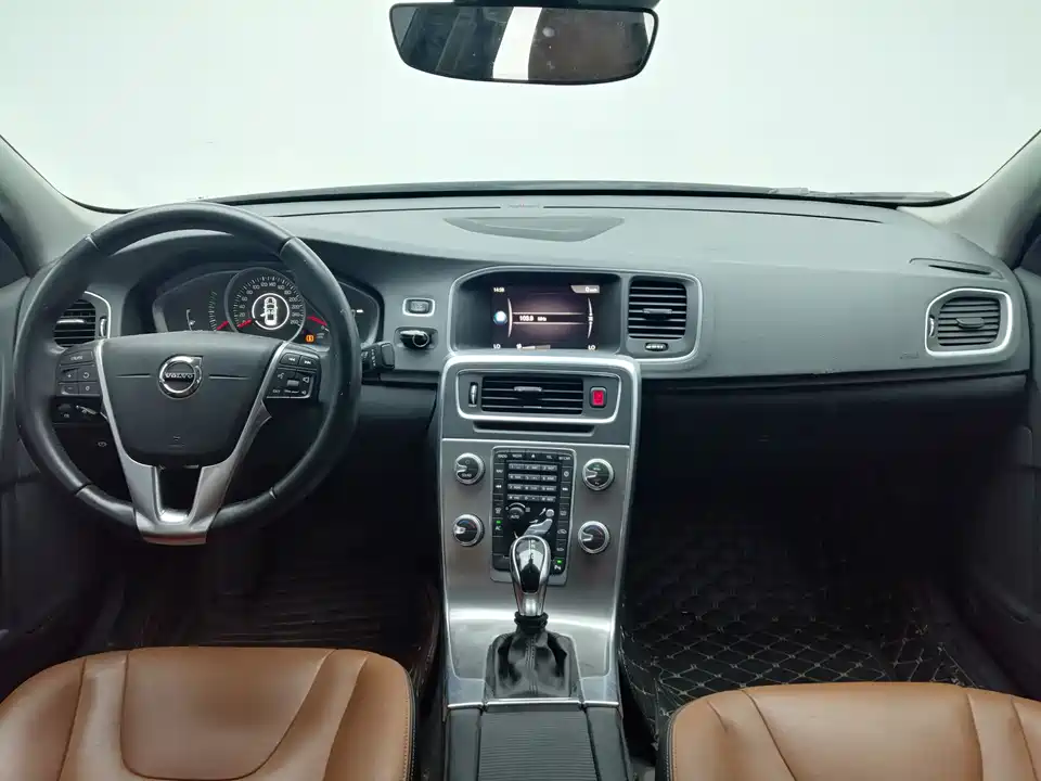 Volvo S60