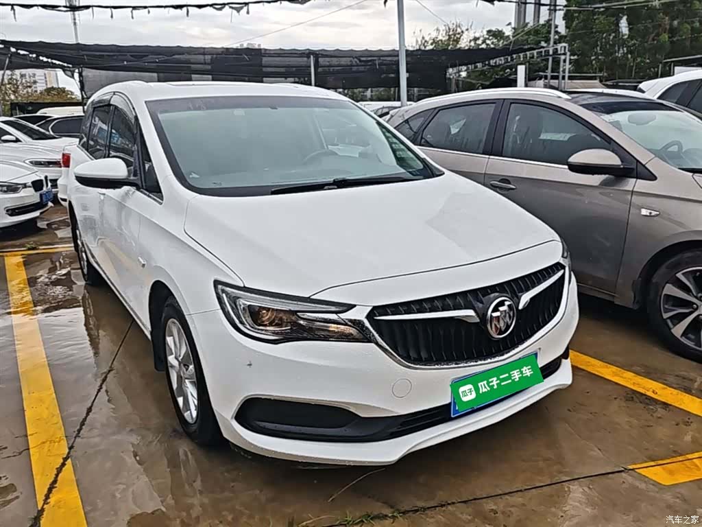 Buick GL6, 2018 4