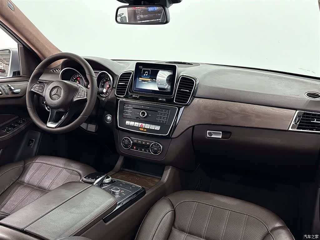 Mercedes-Benz GLE, 2016 11