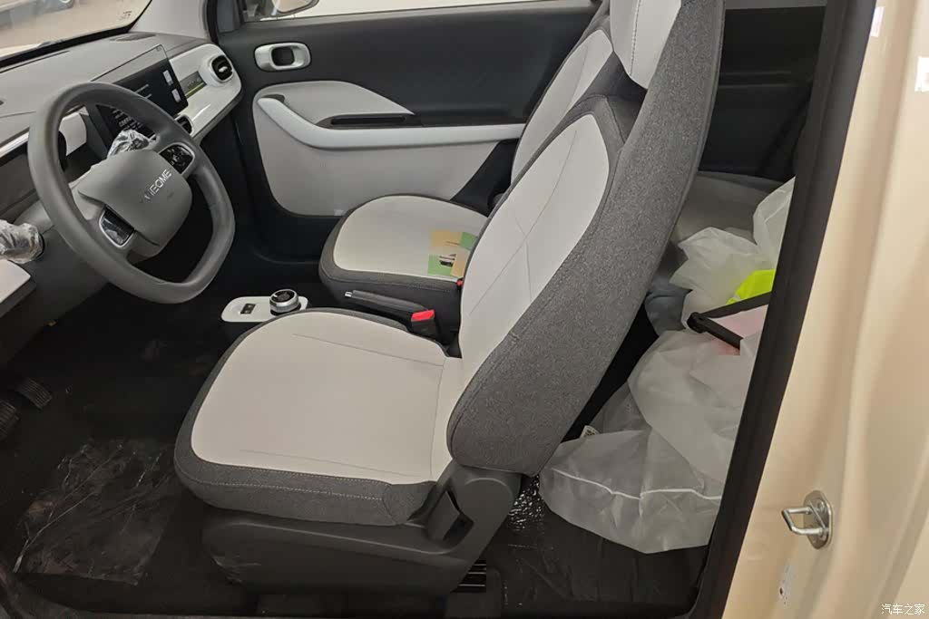 Geely Panda, 2026 9
