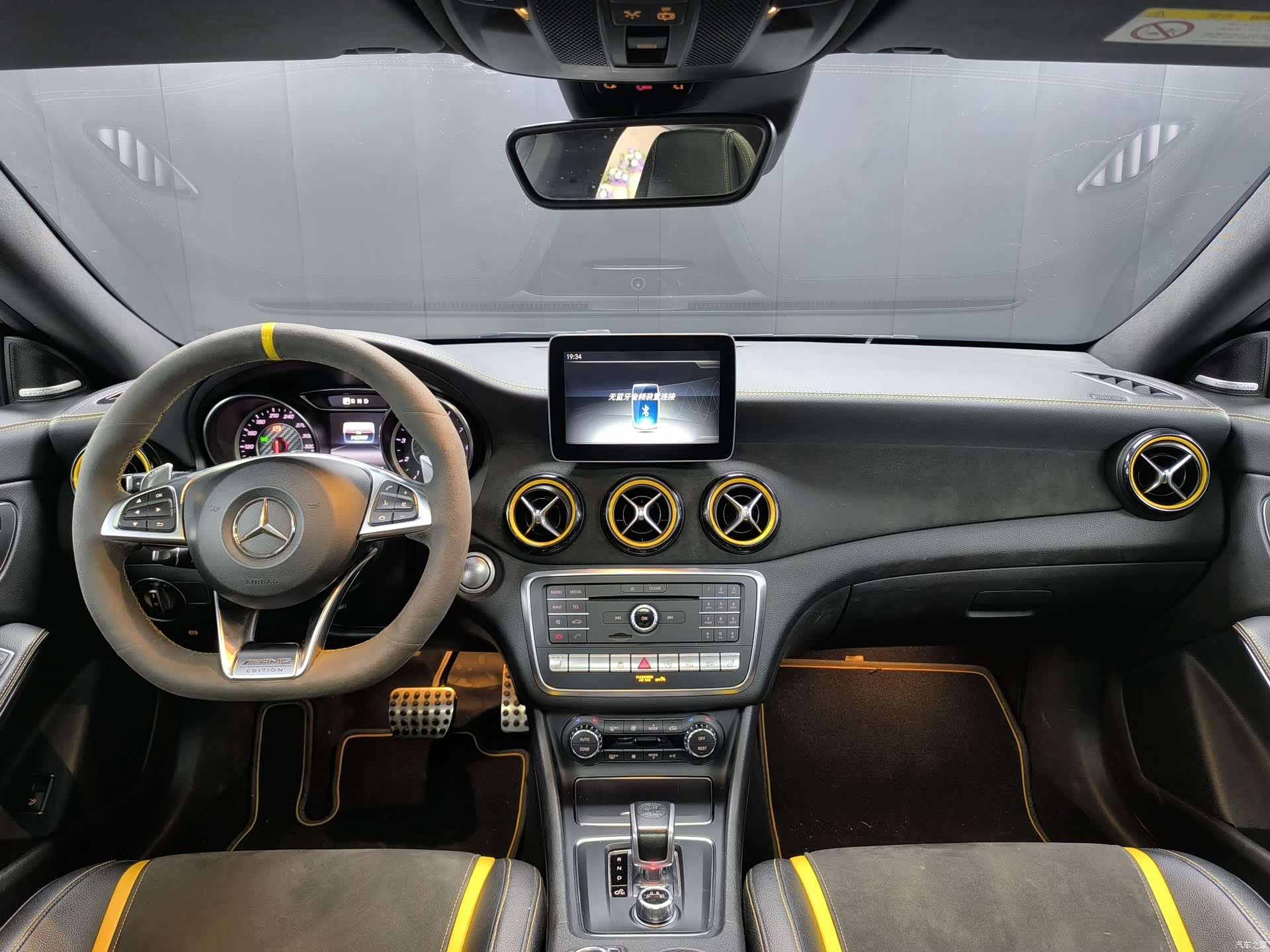 Mercedes-Benz CLA, 2018 8