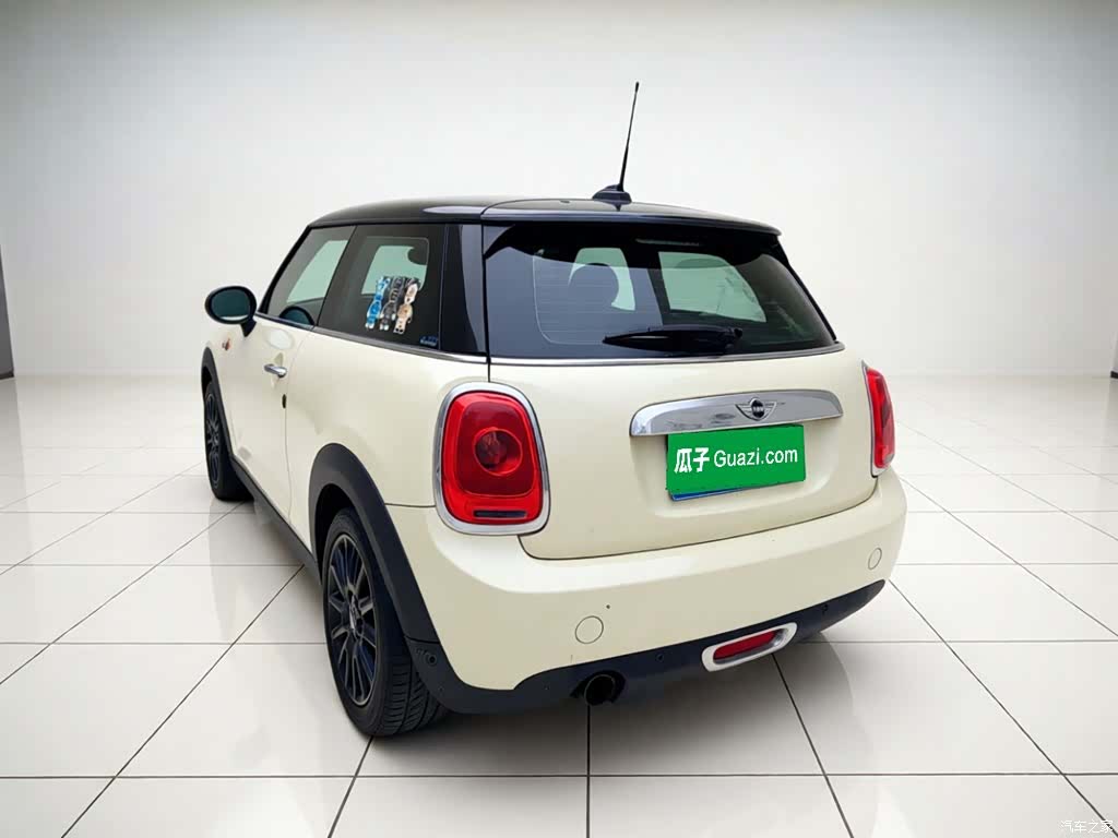 Mini ONE+, 2015 4