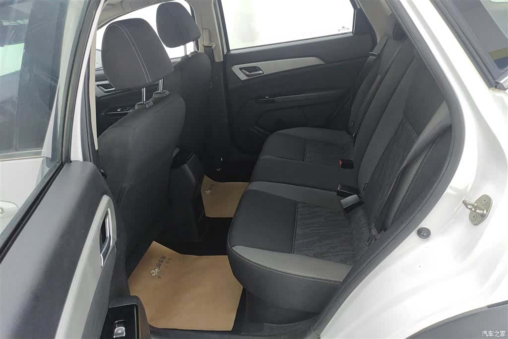 DongFeng AX3, 2020 11