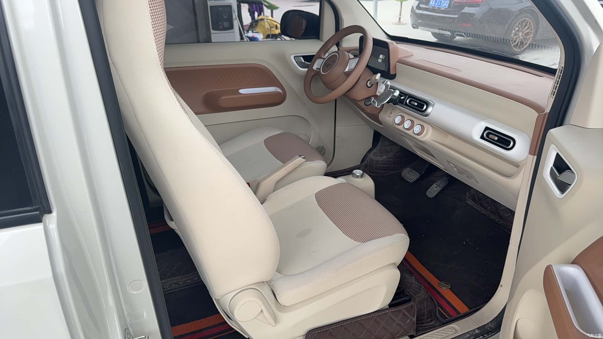 Wuling MINIEV, 2024 все фото