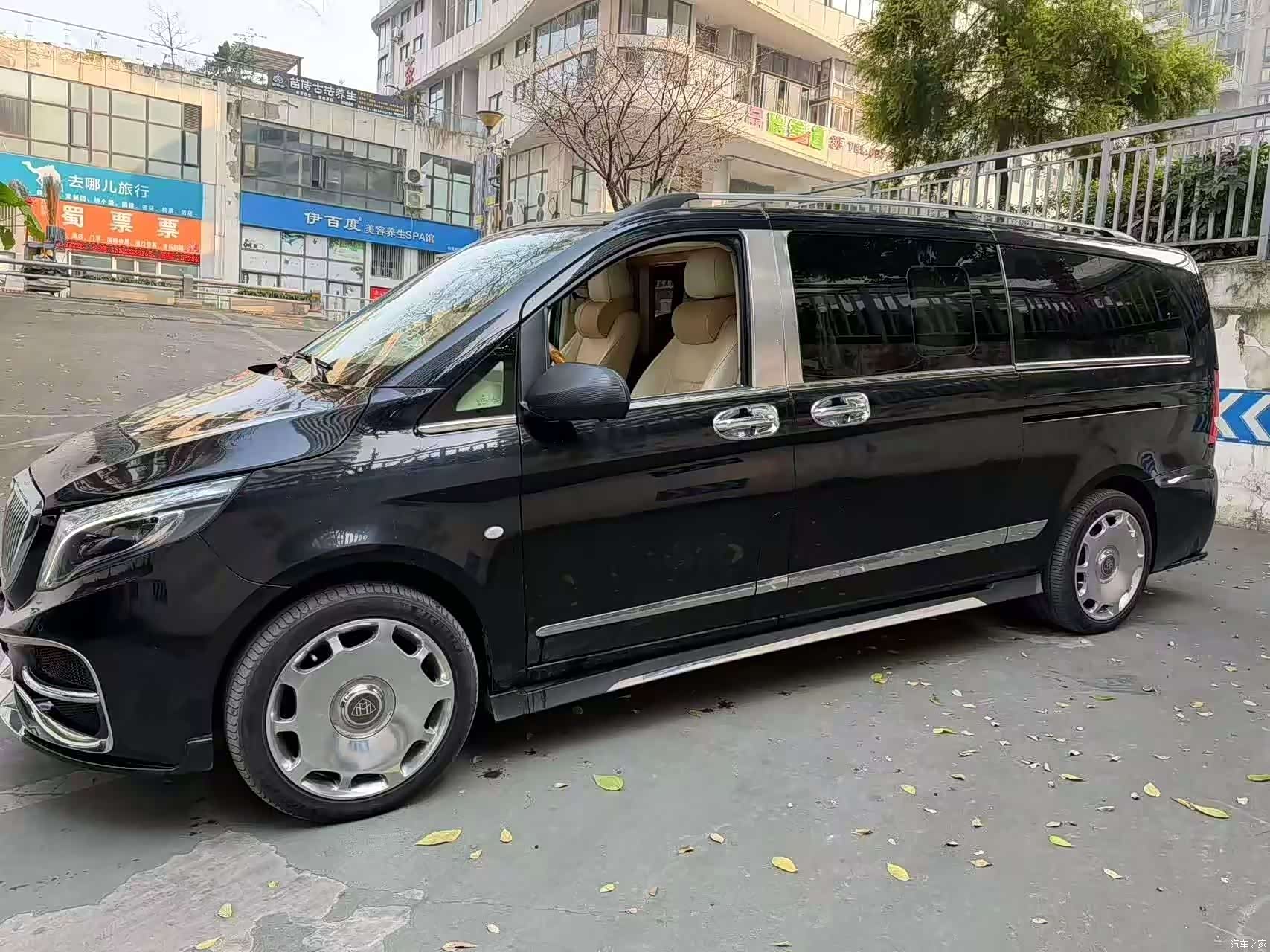 Mercedes-Benz VI, 2019 7