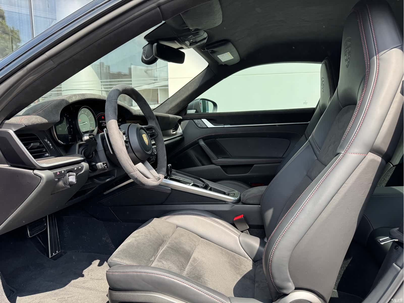 Porsche 911, 2023 16