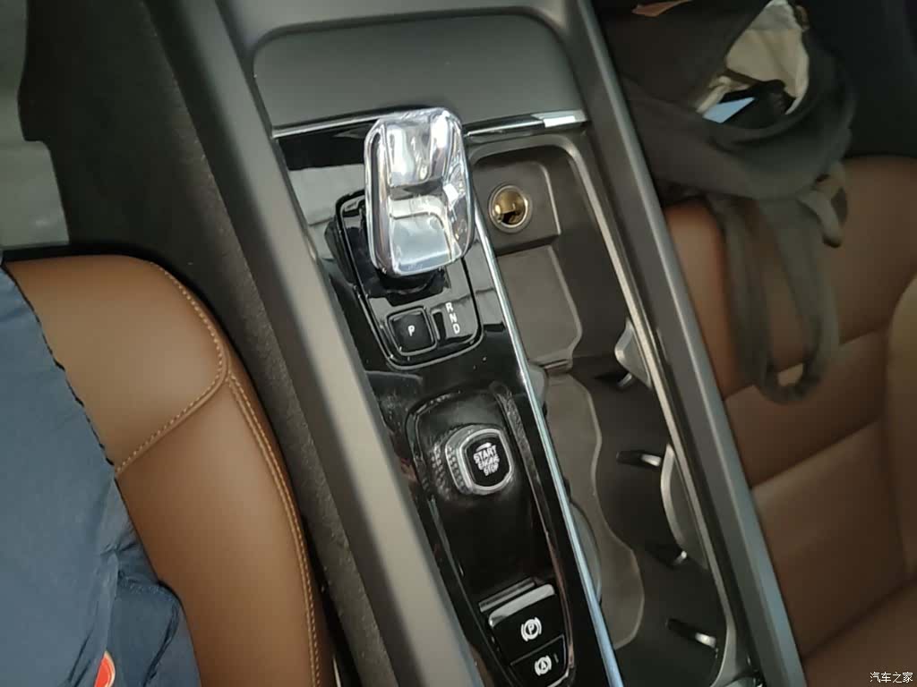 Volvo XC60, 2023 14