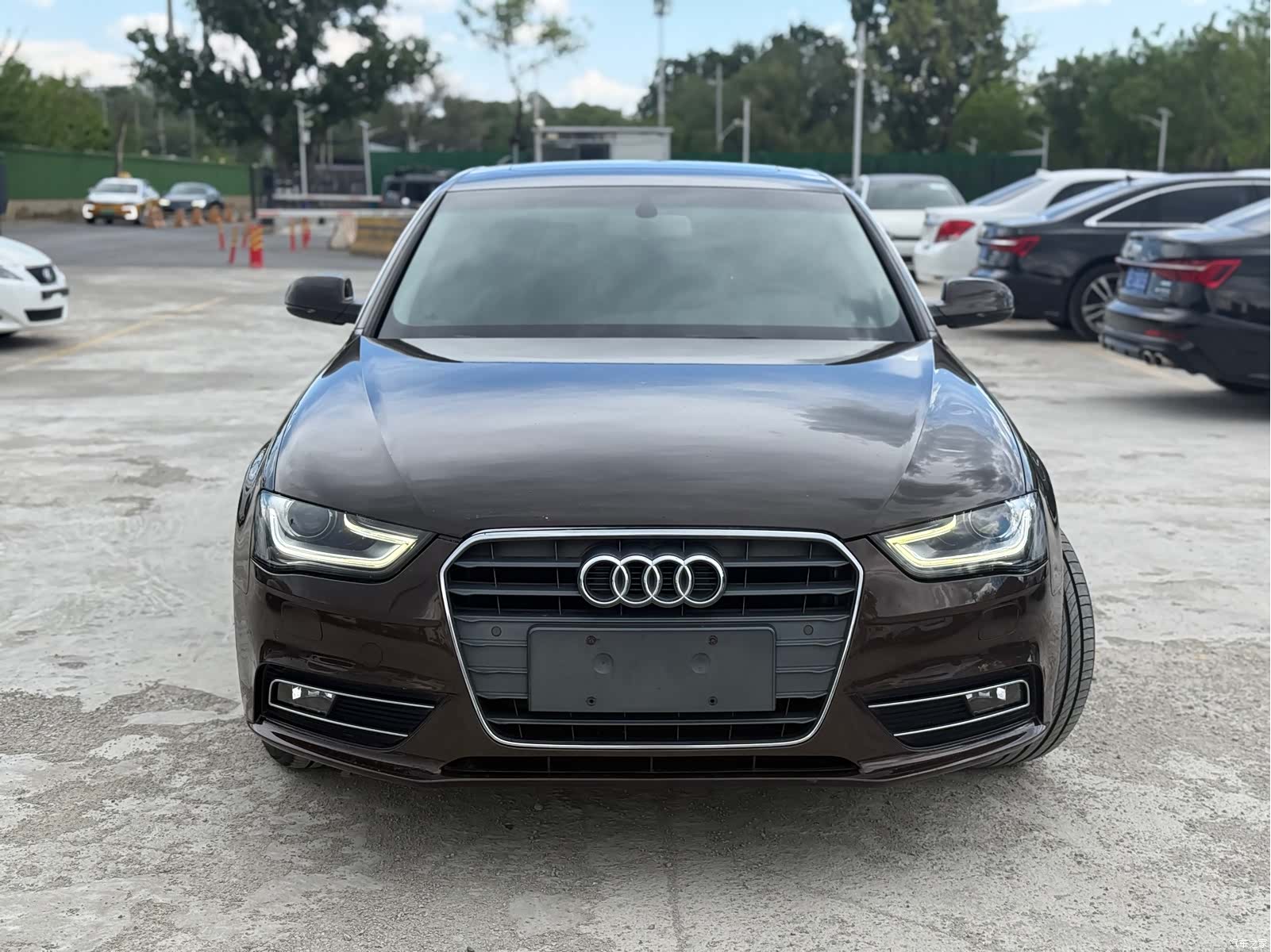 Audi A4L, 2015 2