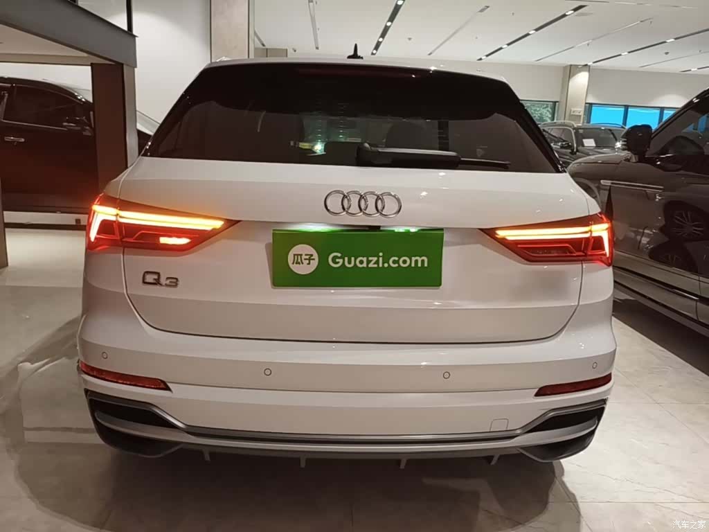 Audi Q3, 2022 6
