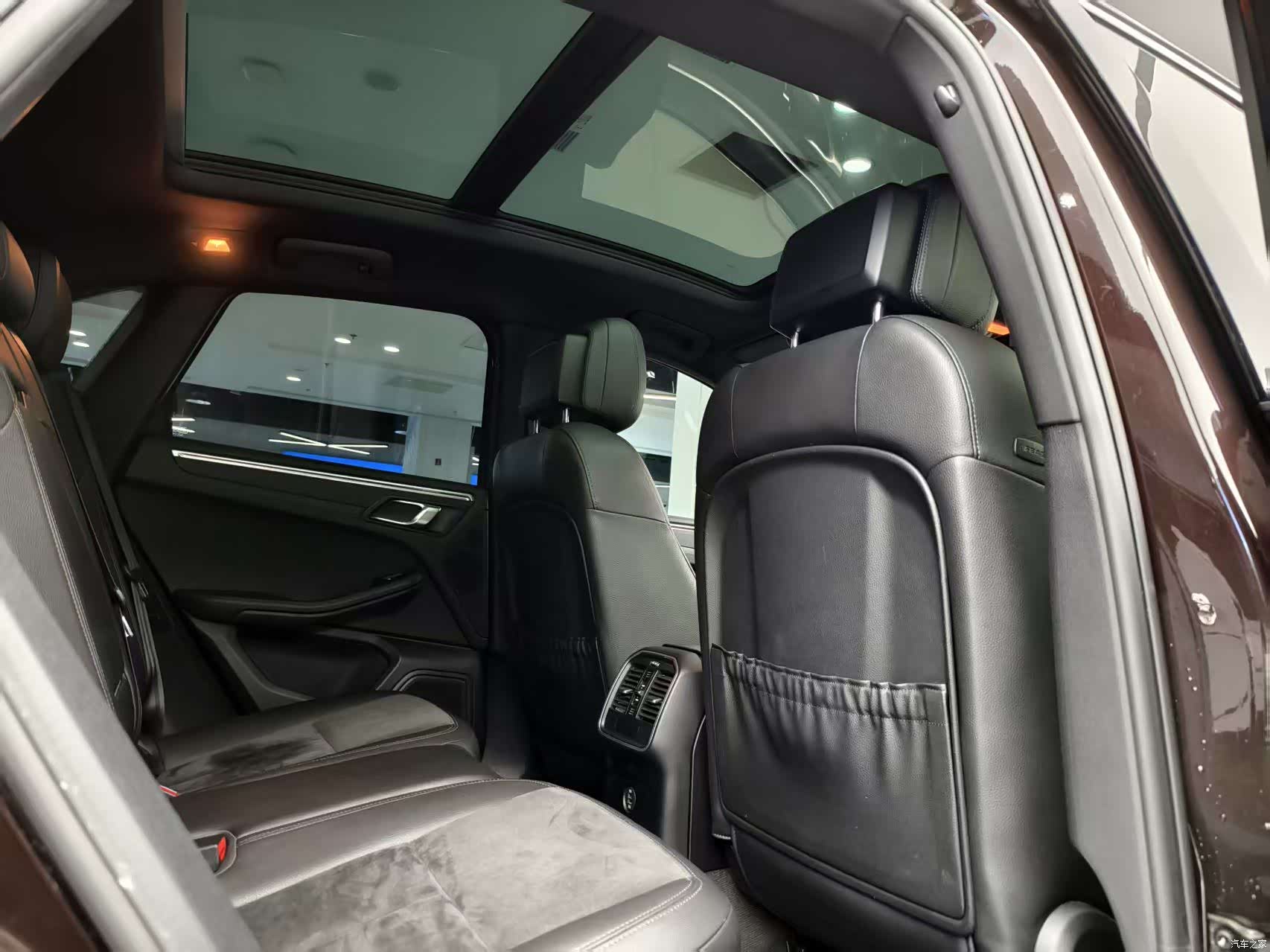 Porsche Macan, 2018 10