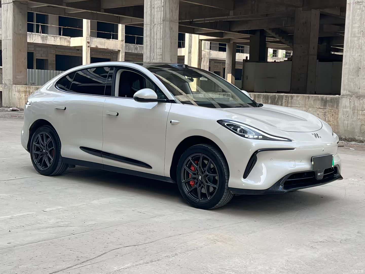 IM Motors LS6, 2024 3