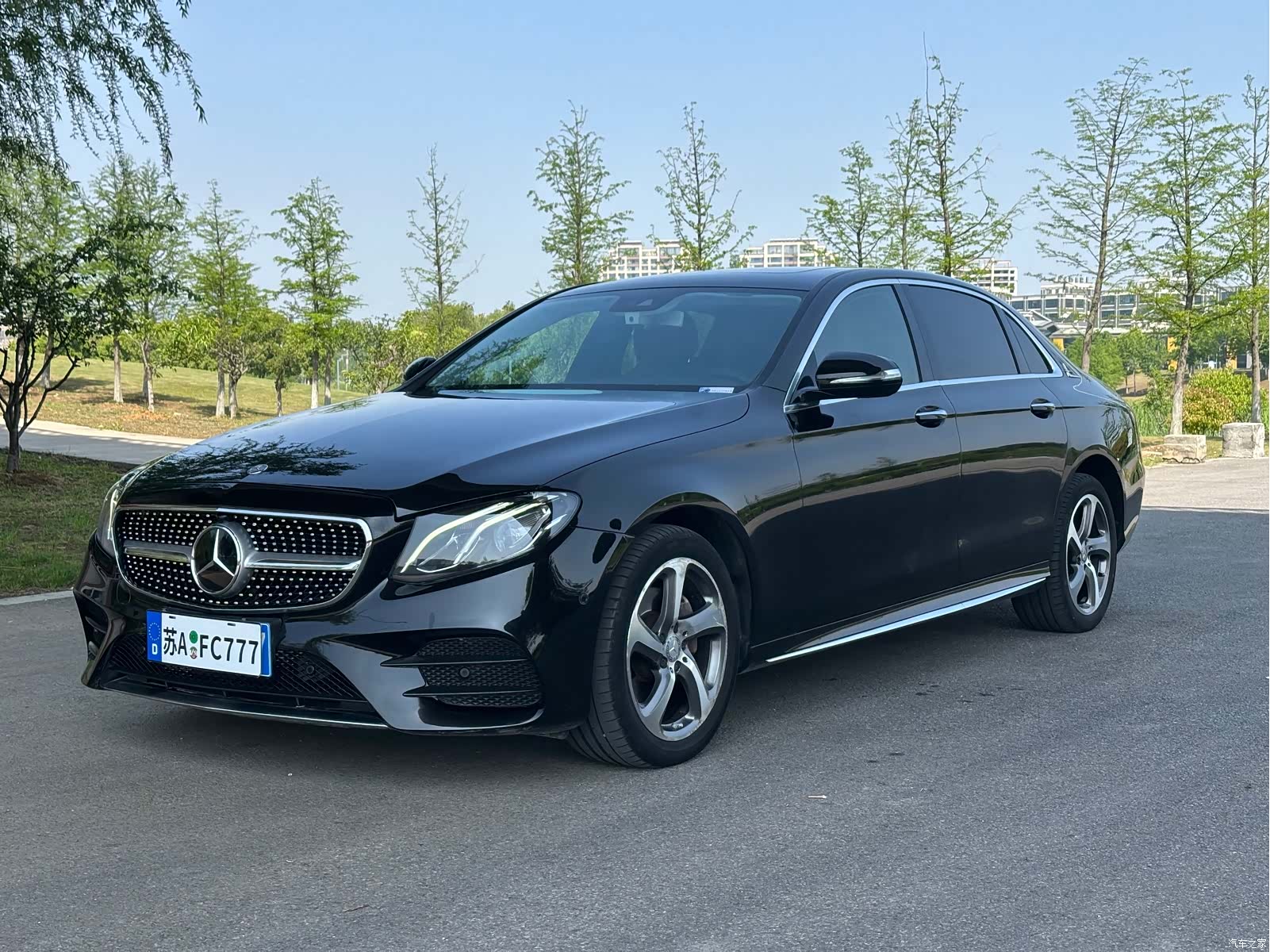 Mercedes-Benz E-Class, 2017 1