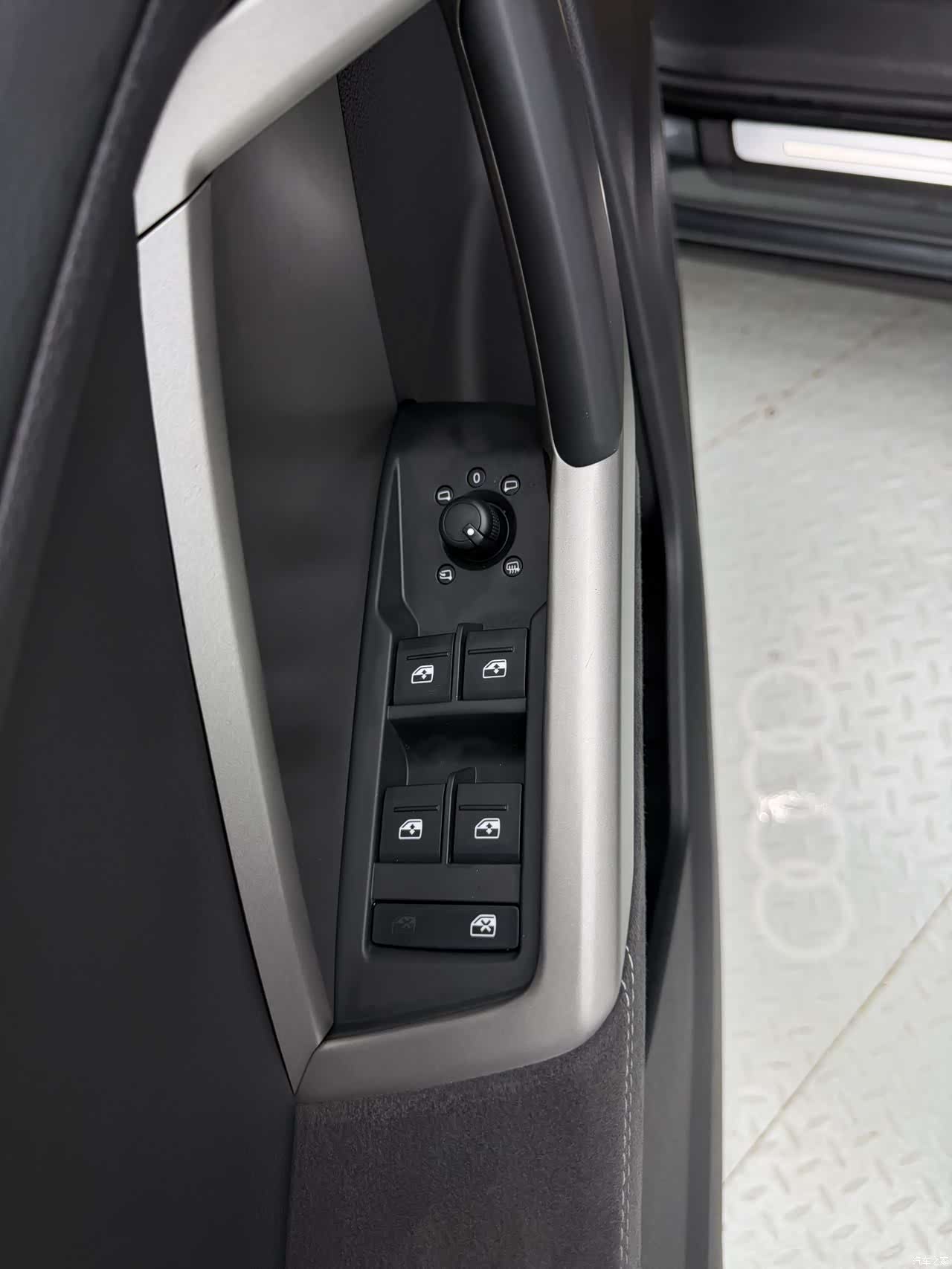 Audi Q3, 2022 9