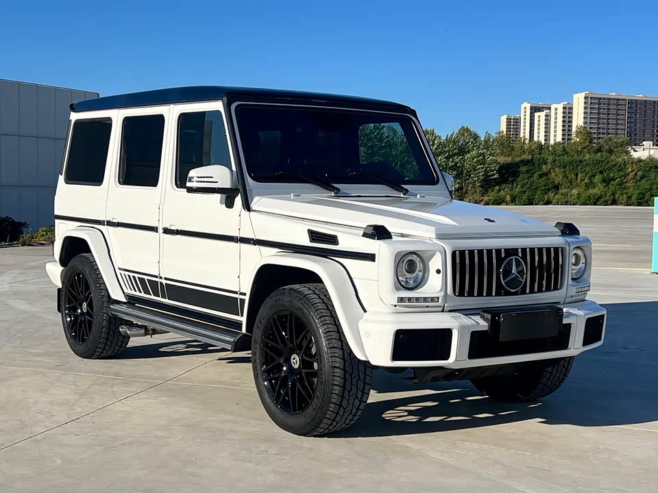 Mercedes-Benz G-class