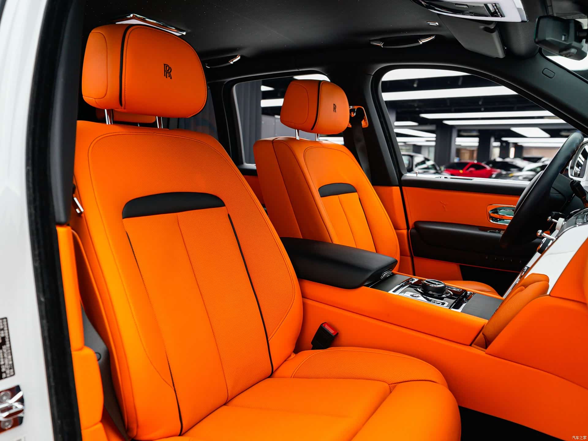 Rolls-Royce Cullinan, 2022 8