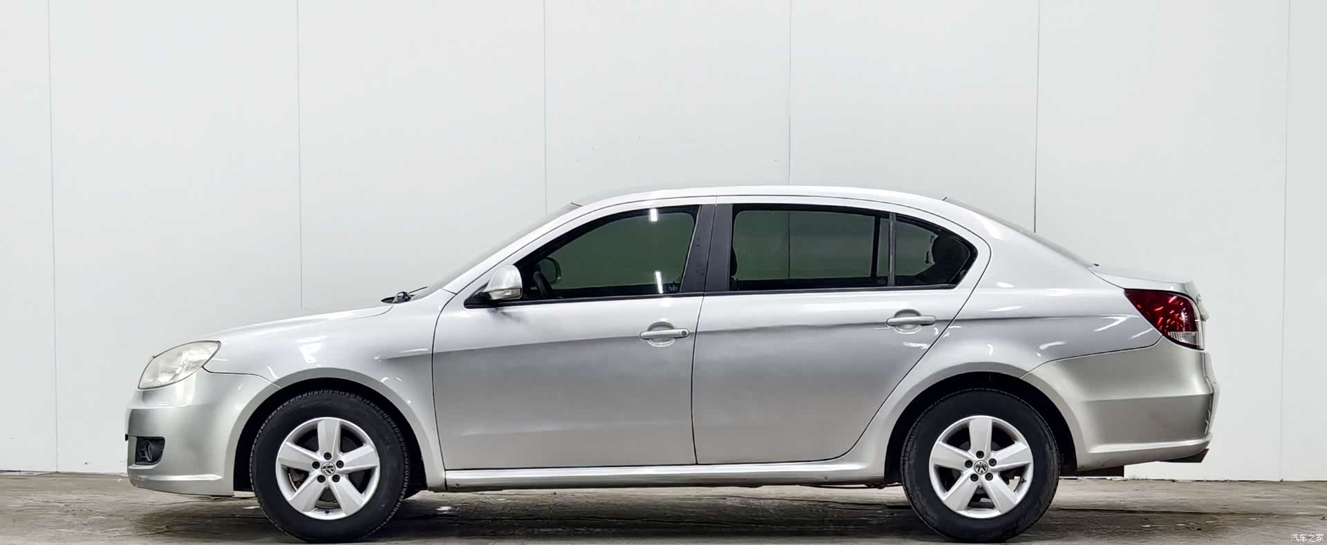 Volkswagen Lavida, 2012 7