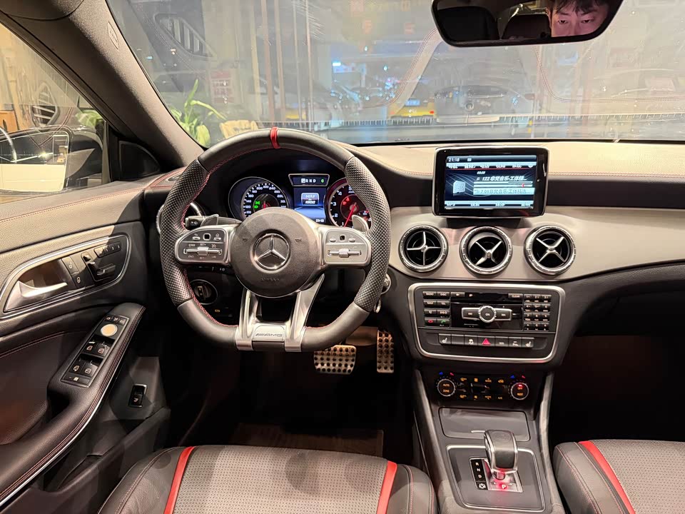 Mercedes-Benz CLA AMG