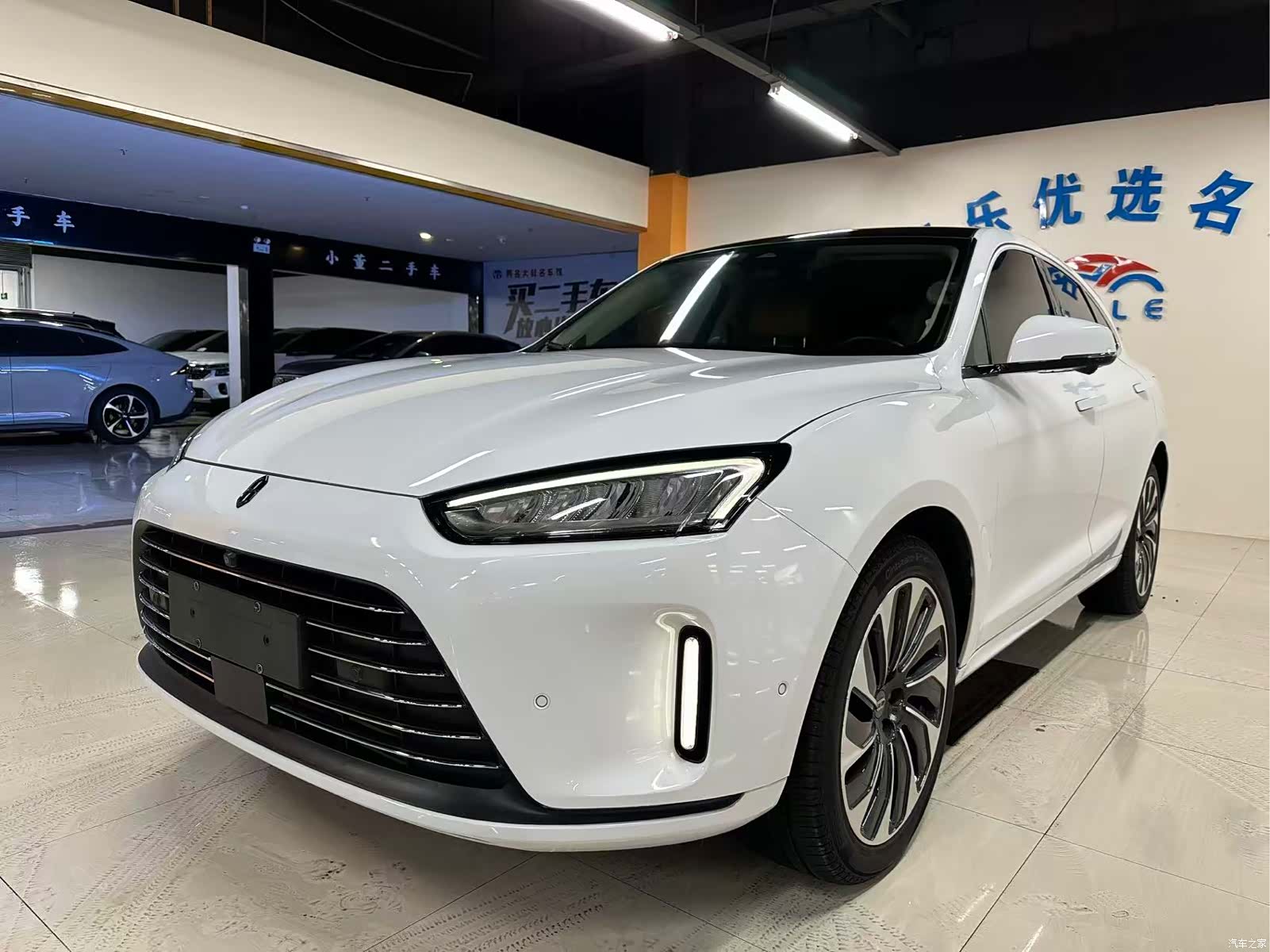 AITO M5, 2022 1