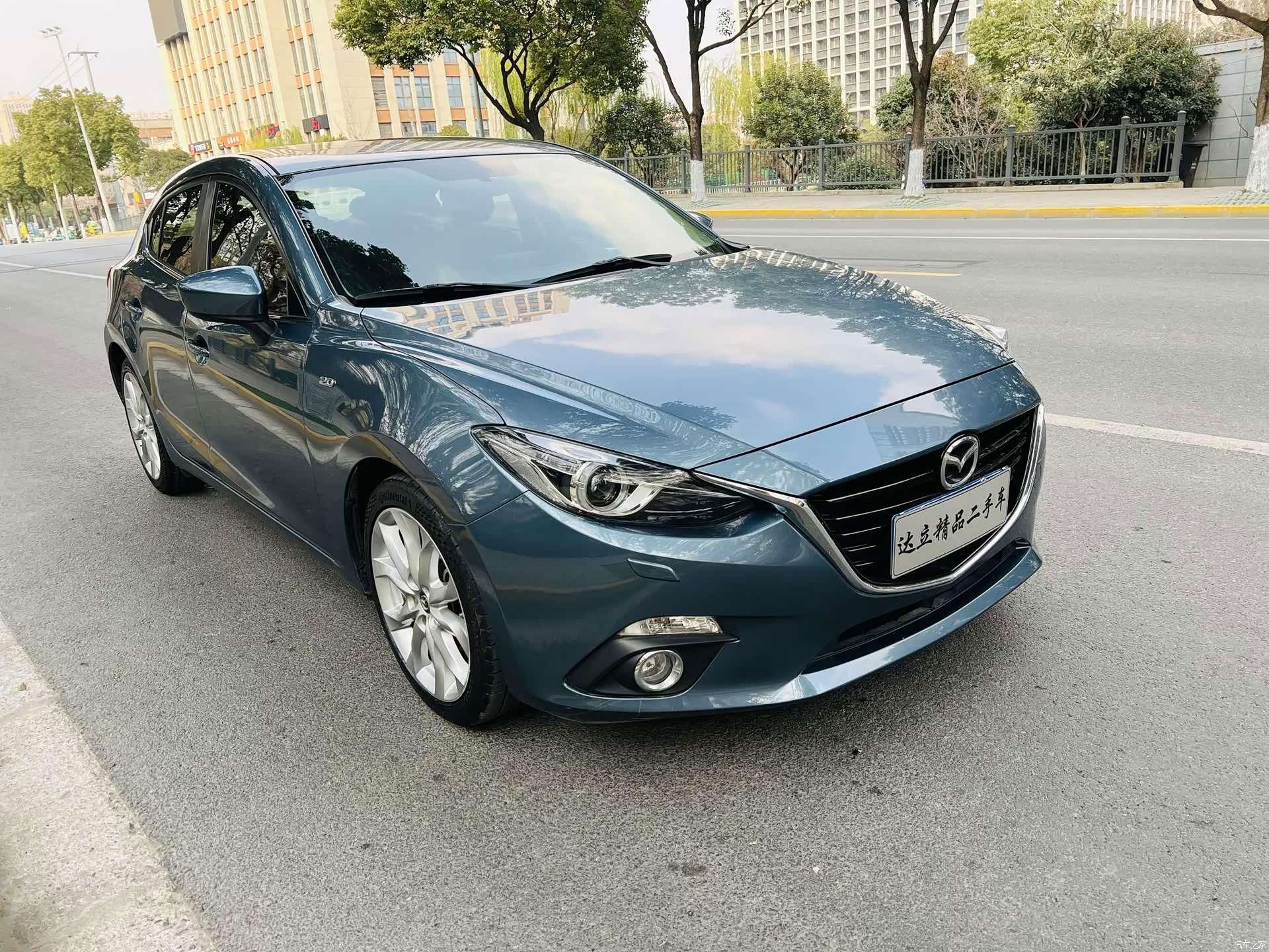 Mazda Mazda3, 2015 3