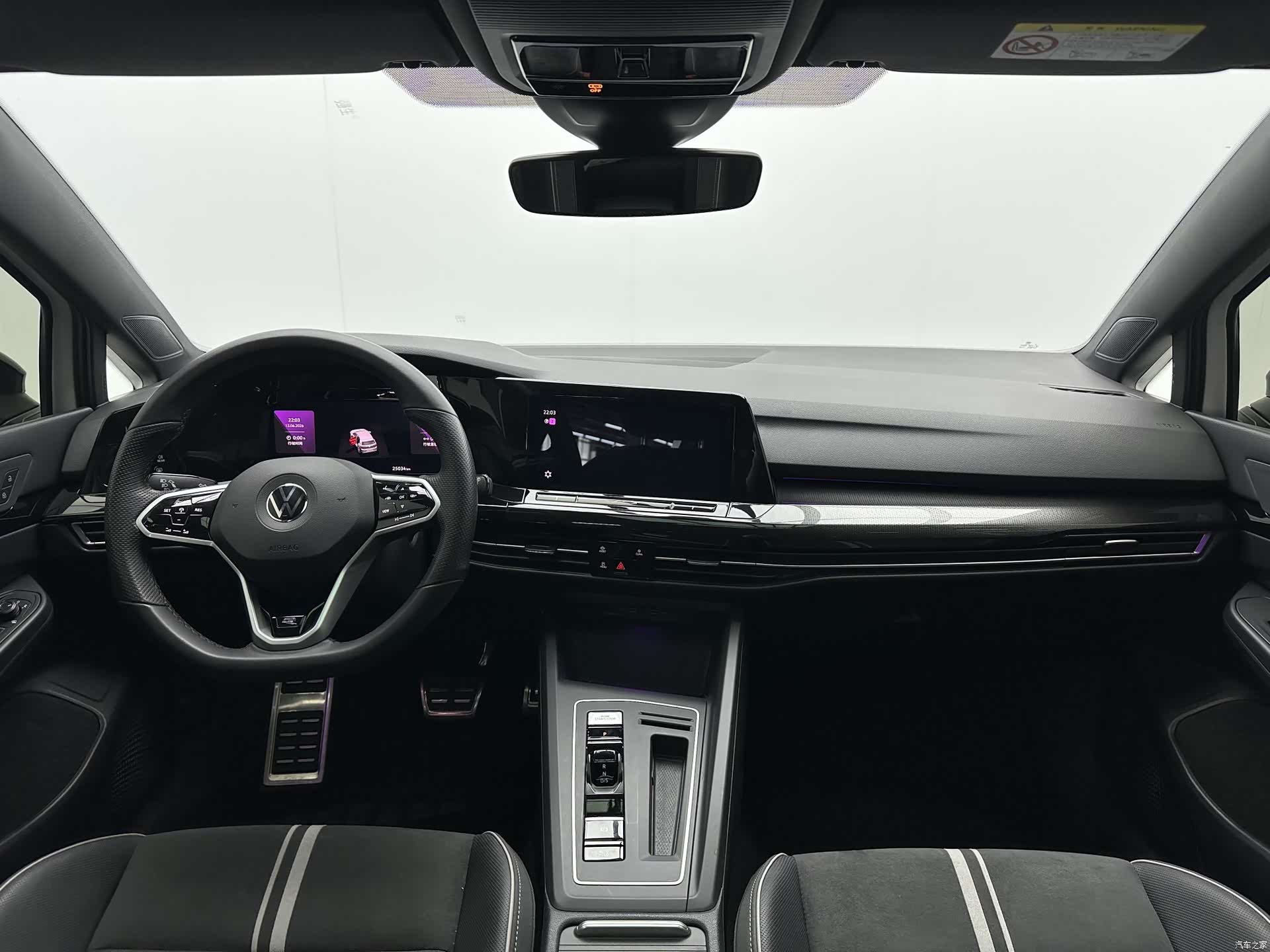 Volkswagen Golf, 2022 7