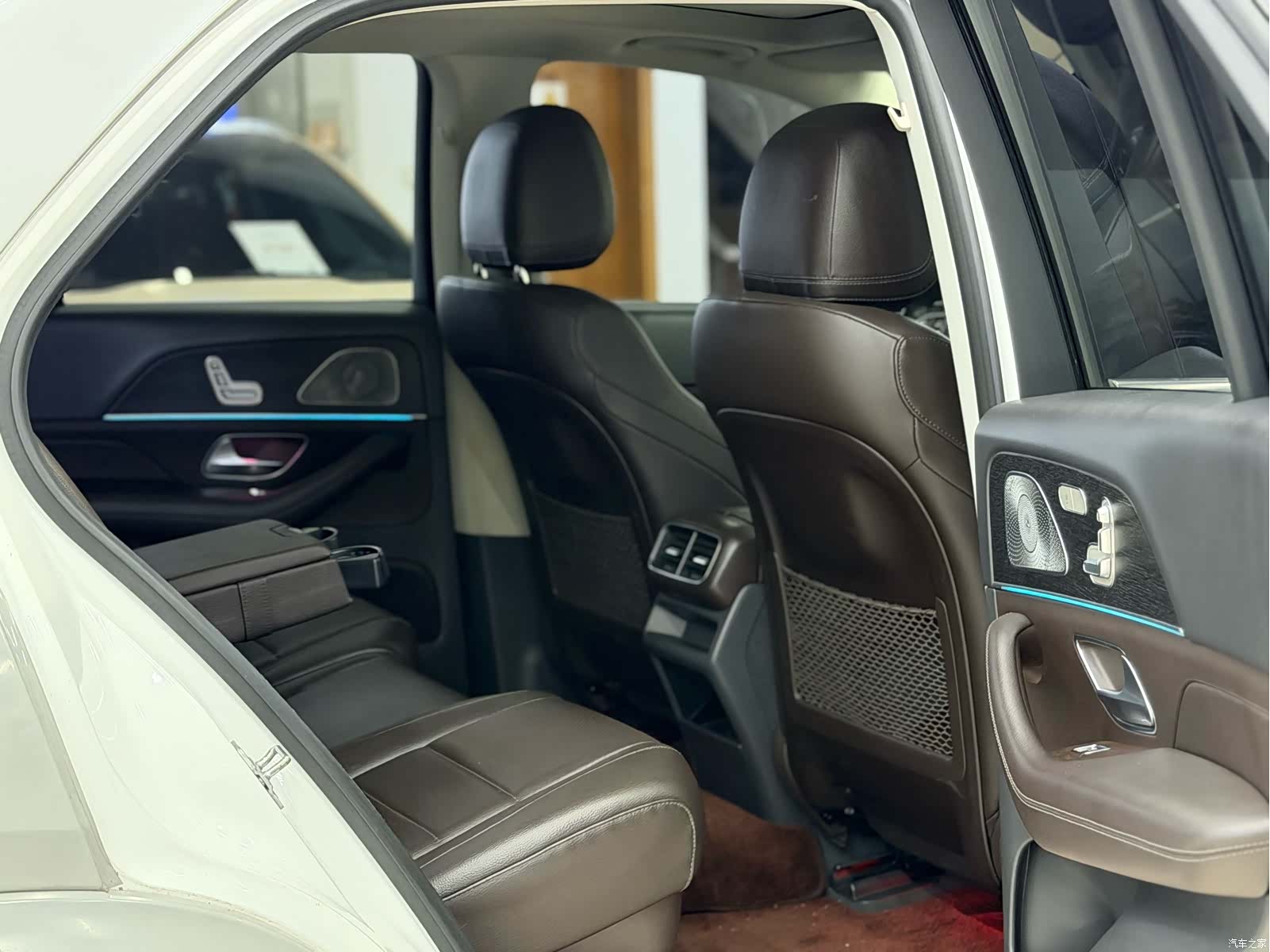 Mercedes-Benz GLE, 2019 16