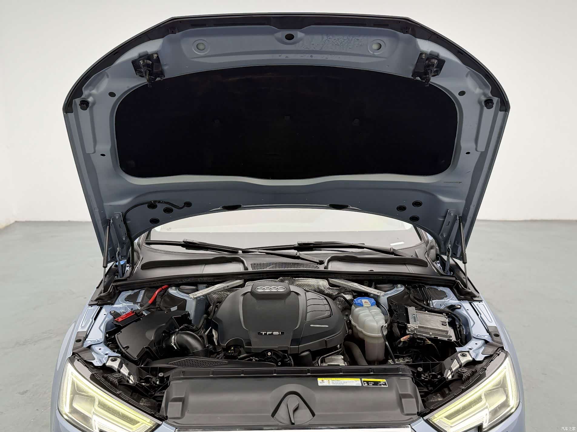 Audi A4L, 2018 18