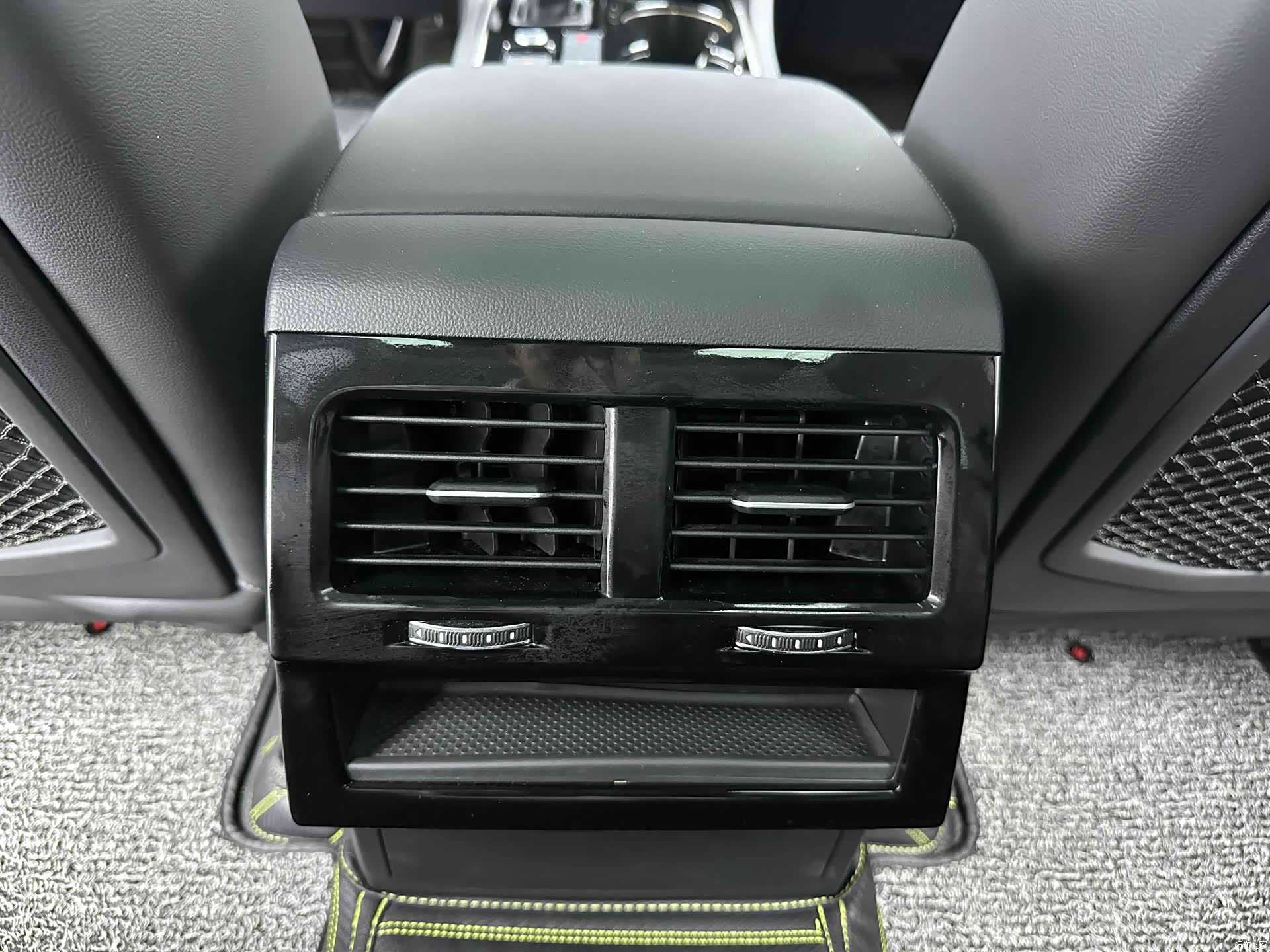 Volkswagen Touareg, 2019 9