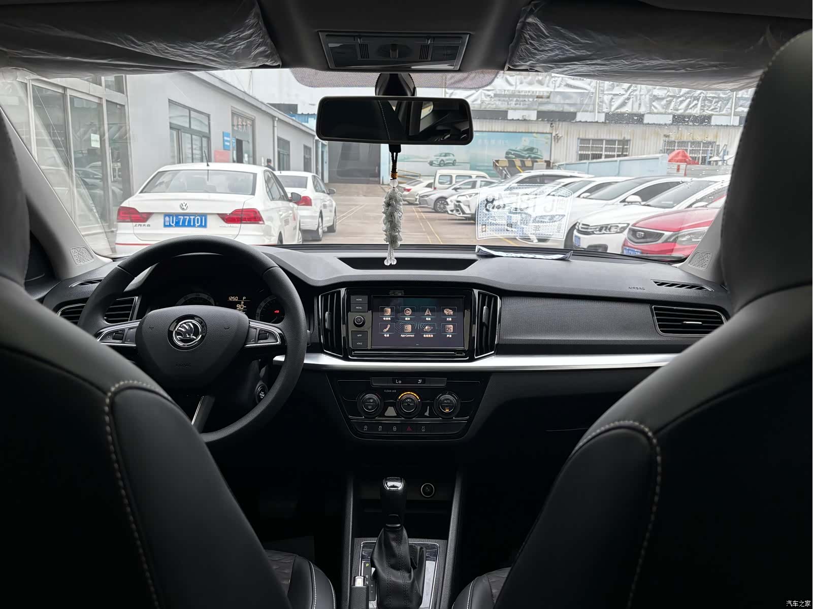 Skoda Kamiq, 2020 все фото