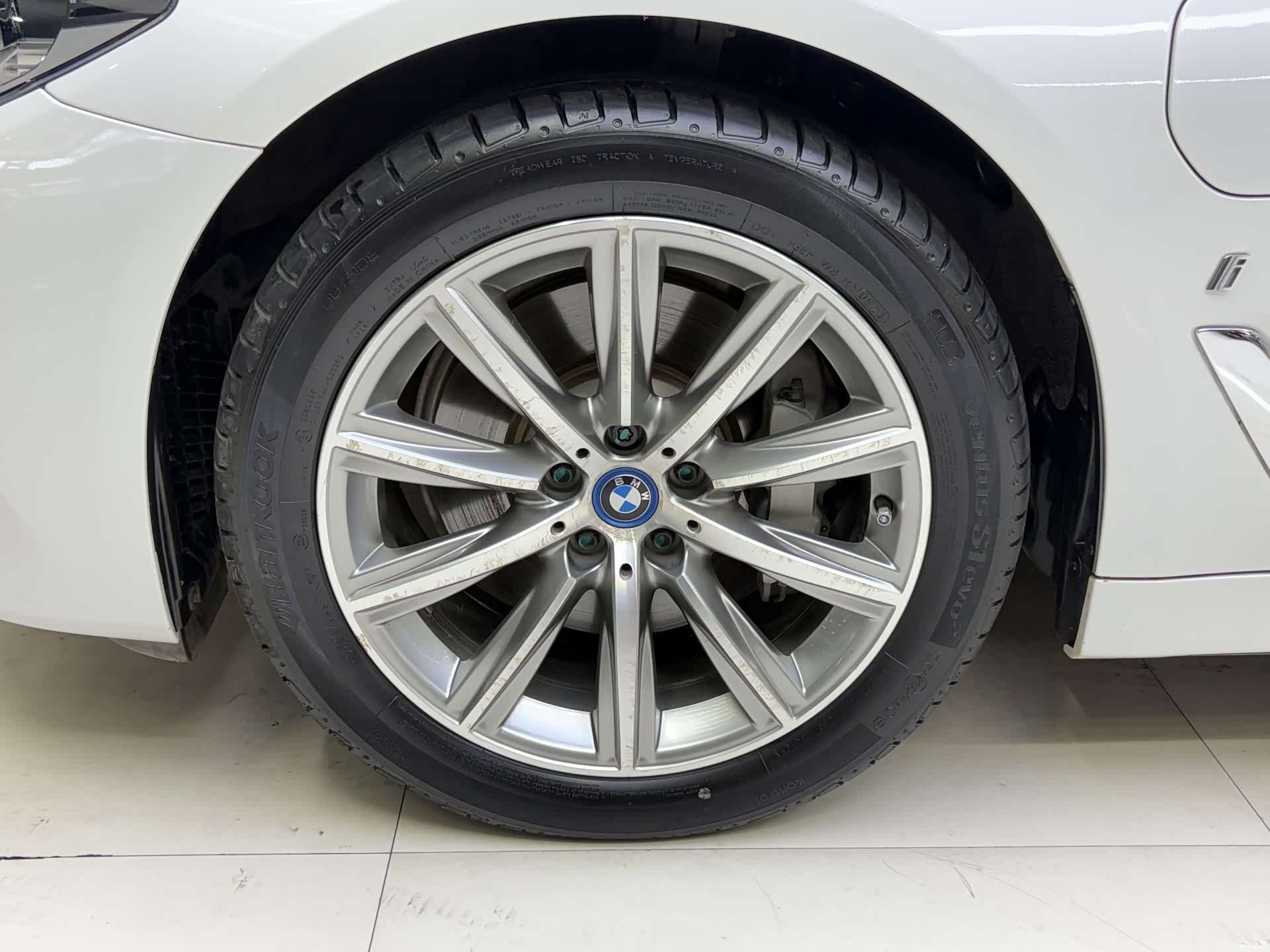 BMW 5 Series, 2018 все фото
