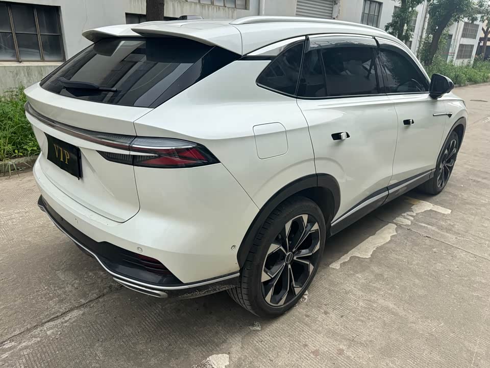 Roewe RX5