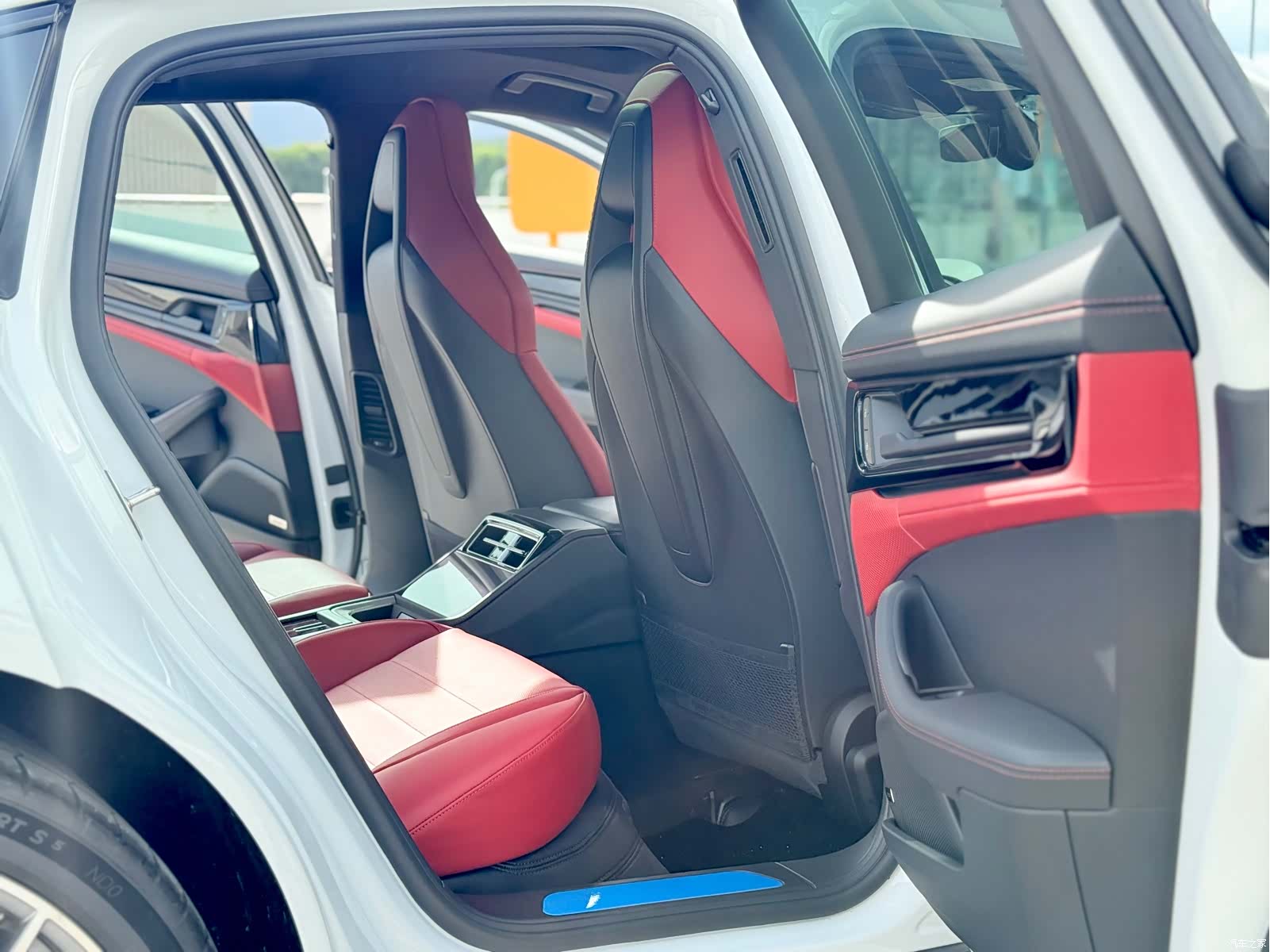 Porsche Panamera, 2026 7