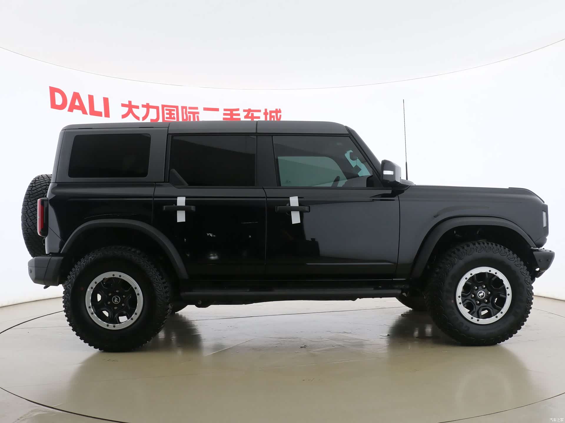 Ford Bronco, 2024 16