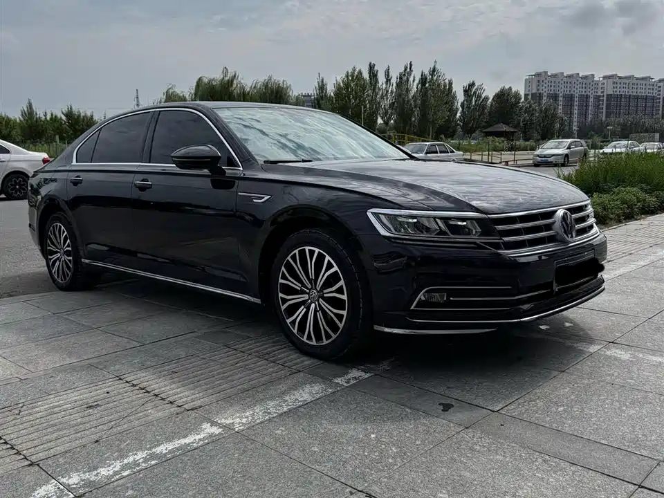 Volkswagen Huiang