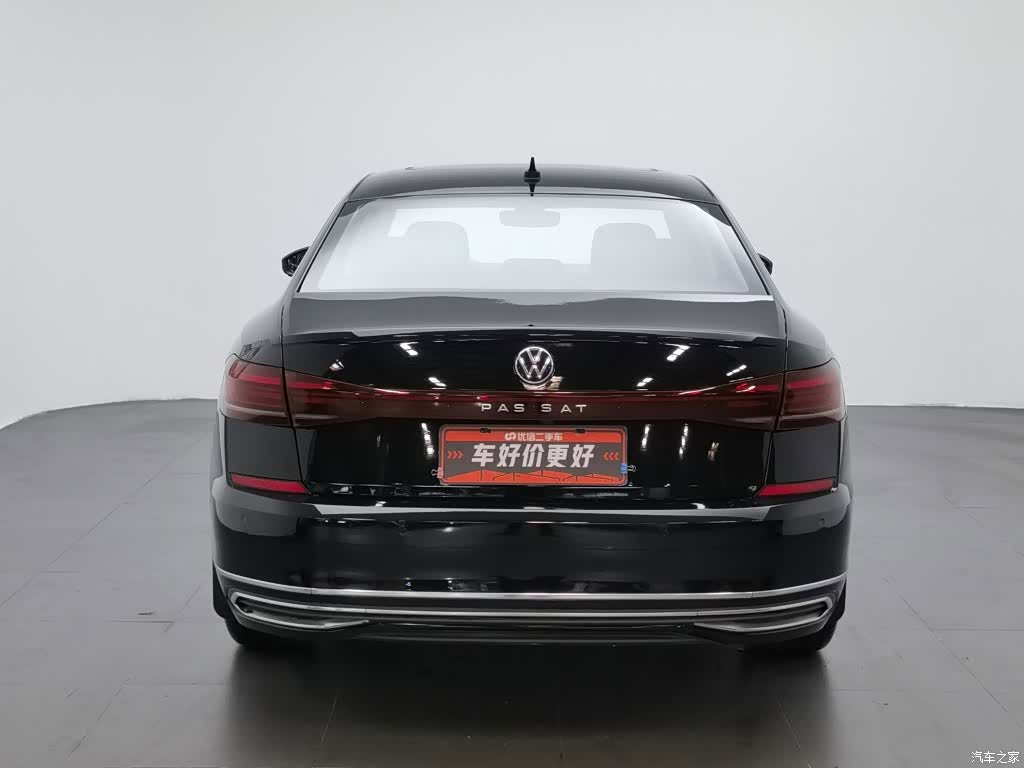 Volkswagen Passat, 2023 4