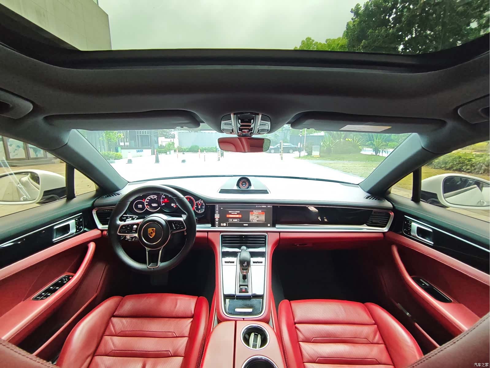 Porsche Panamera, 2018 12
