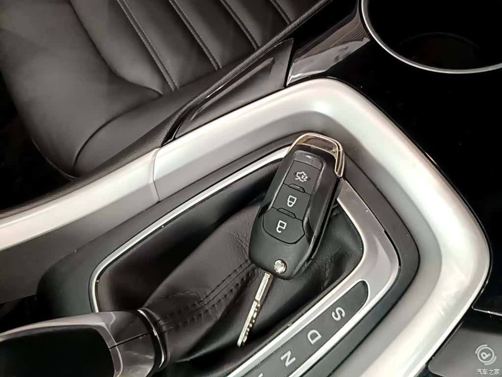 Ford Mondeo, 2016 9