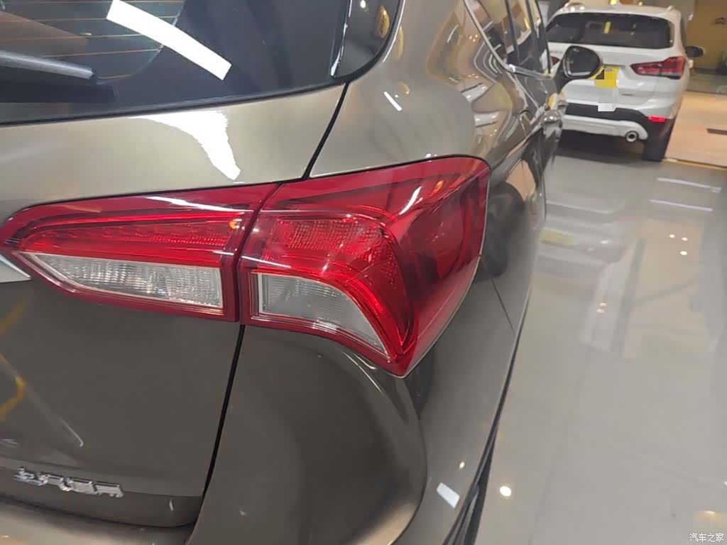 Buick Envision Plus, 2020 8