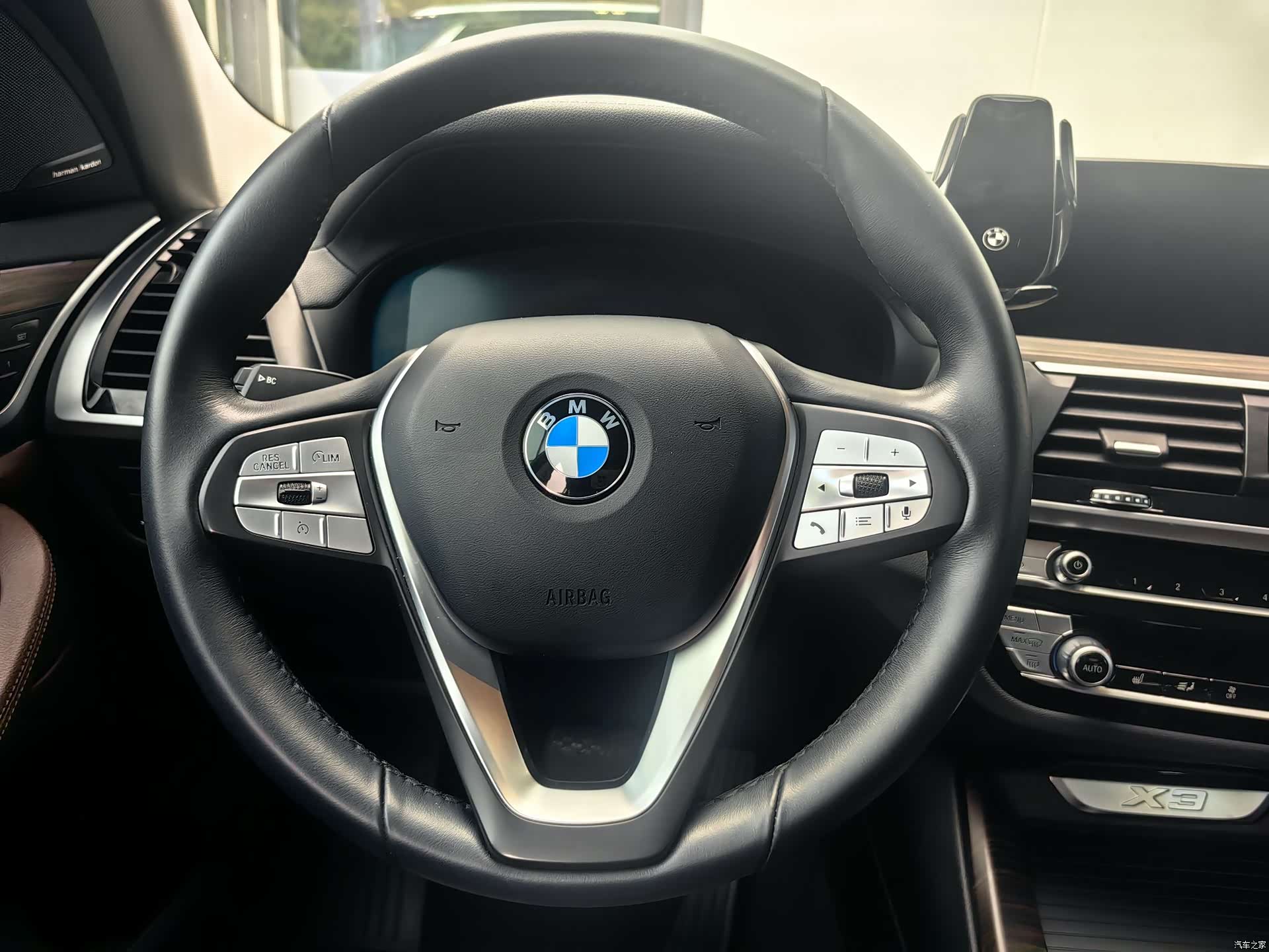 BMW X3, 2021 11