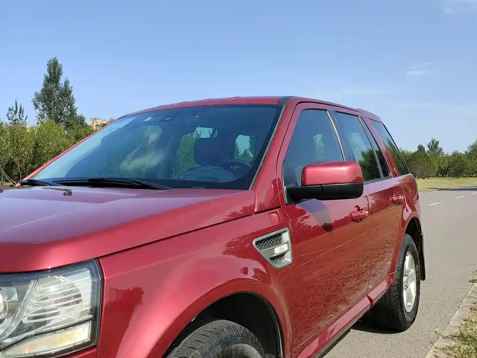 Land Rover Freelander 2