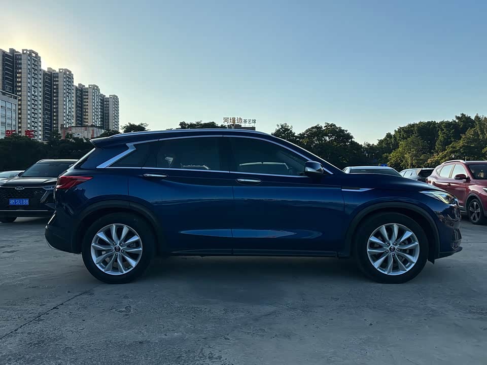 Infiniti QX50