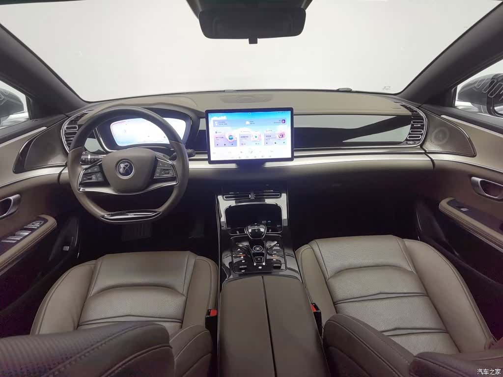 BYD Han, 2023 все фото