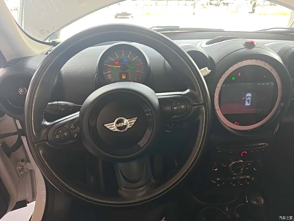Mini Countryman, 2016 11